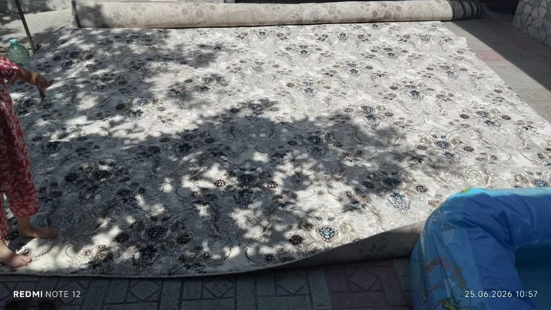 Gilam sotiladi Holati yangi 2 Gilam sotiladi Holati yangi 2
