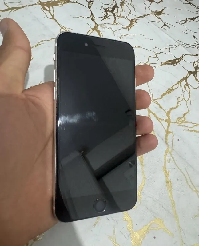 iPhone SE 2020 (2-е поколение) 2 iPhone SE 2020 (2-е поколение) 2