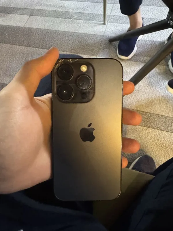 iPhone 14 Pro 256 ГБ, чёрный 1 iPhone 14 Pro 256 ГБ, чёрный 1