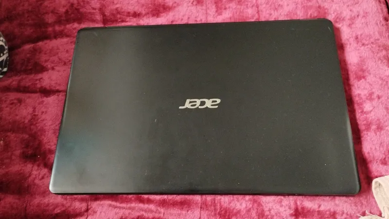 Acer Aspire 3 Core i3 10th 2 Acer Aspire 3 Core i3 10th 2