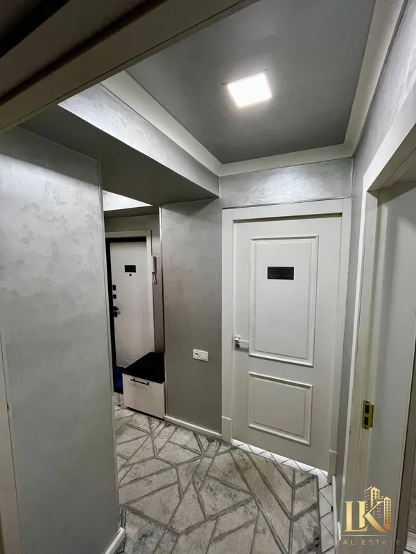 Продаётся 4-комнатная квартира, 82 м², Юнусабадский район 10