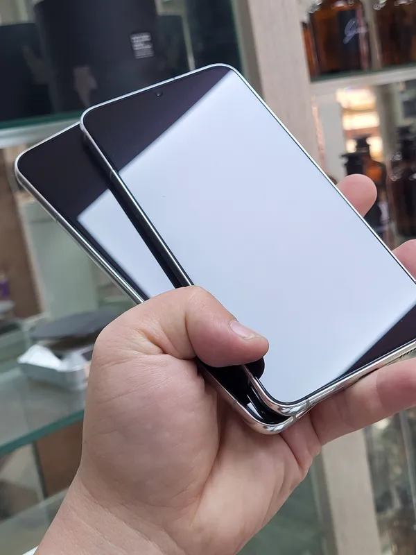 Samsung S22 Plus, память 8/256 ГБ 2 Samsung S22 Plus, память 8/256 ГБ 2