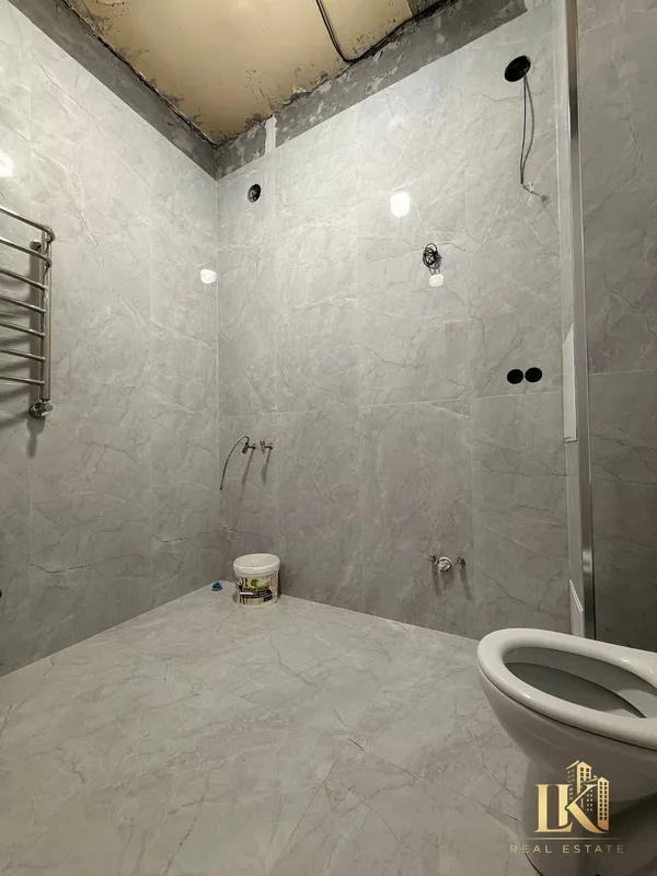 #909 3/4/4 Продаётся просторная 3-комнатная квартира с высокими потолками 3.50м 6