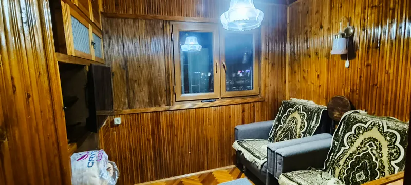 продается Срочно 2комн метро шахристон 4