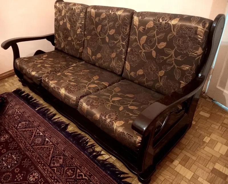 Продаю Диван + 2 кресла 2 Продаю Диван + 2 кресла 2