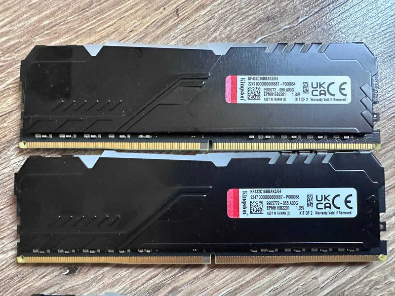 Серверная пaмять DDR3 8Gb 1600Mhz Мiсrоn ЕСC