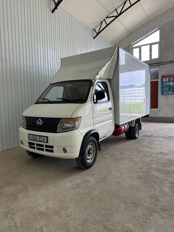 Changan 2,5 Yuk Furgoni Sotiladi