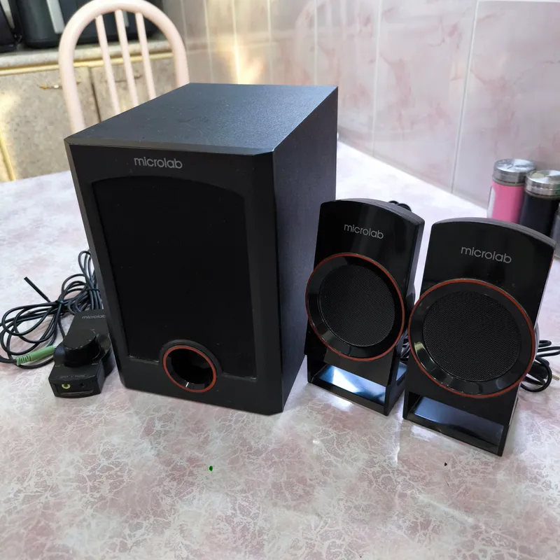 Акустическая система 2.1 Microlab M-111 1 Акустическая система 2.1 Microlab M-111 1