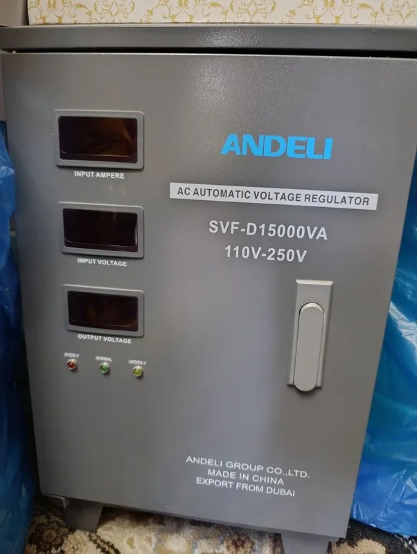 Стабилизатор SVF-D15000VA 110V-250V