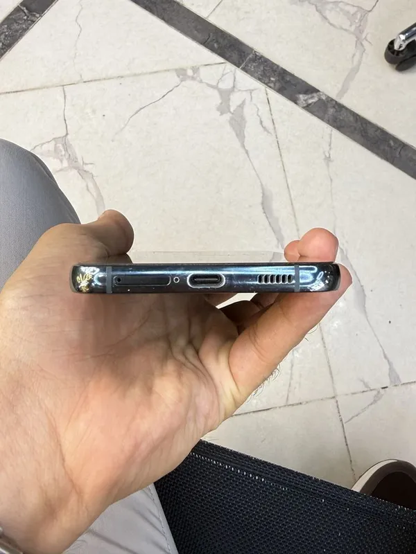 Samsung galaxy S22+ 5 Samsung galaxy S22+ 5