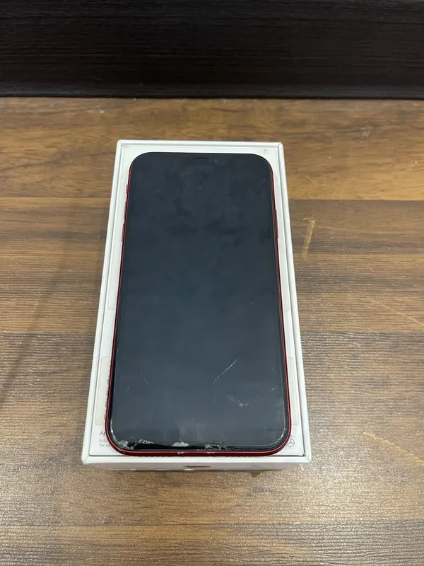 iPhone XR, срочно 2 iPhone XR, срочно 2