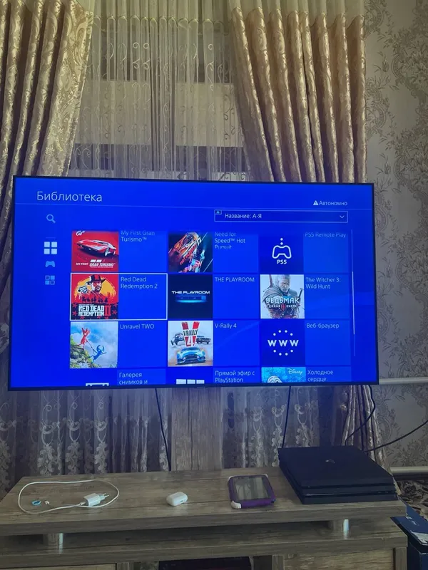 PlayStation 4 Pro — фото 1