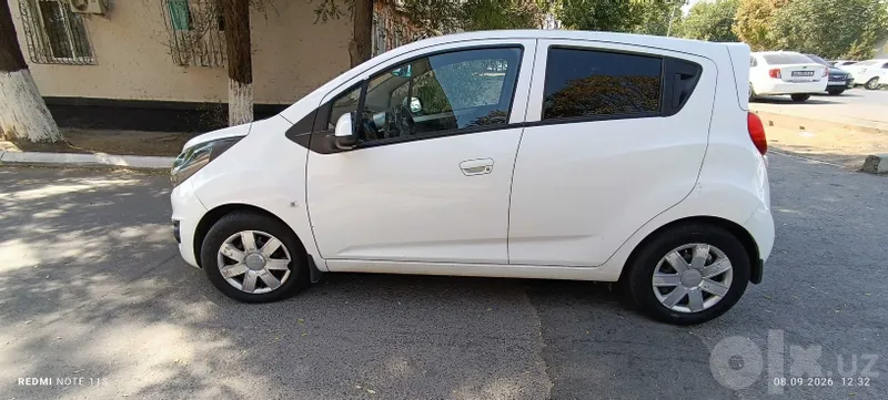 Spark srochno sotiladi 1.25 mator 3 Spark srochno sotiladi 1.25 mator 3
