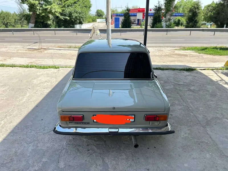 Жигули ваз 21011