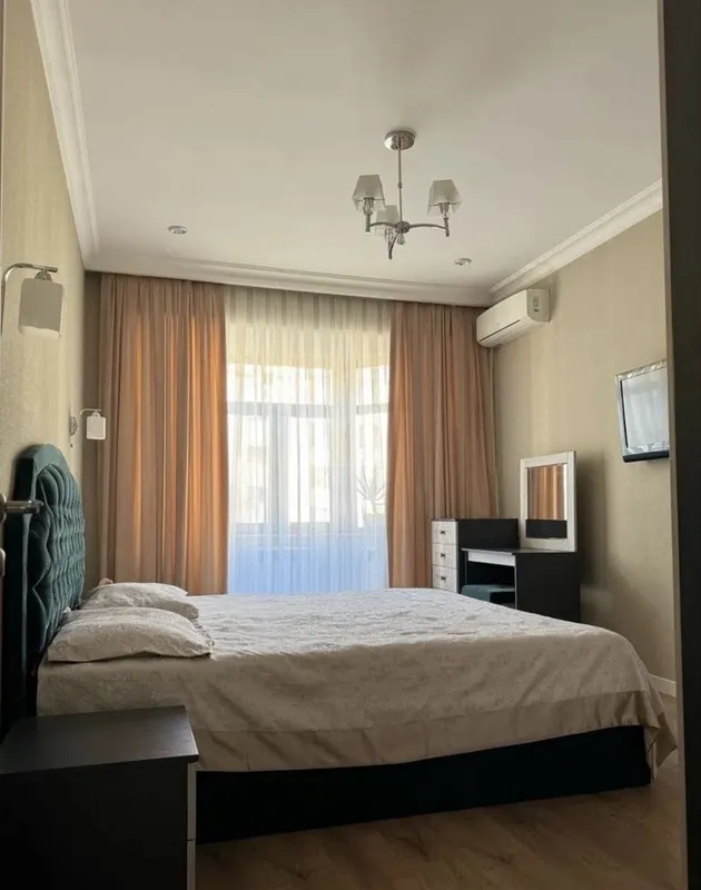 Kvartira beriladi bez zaks