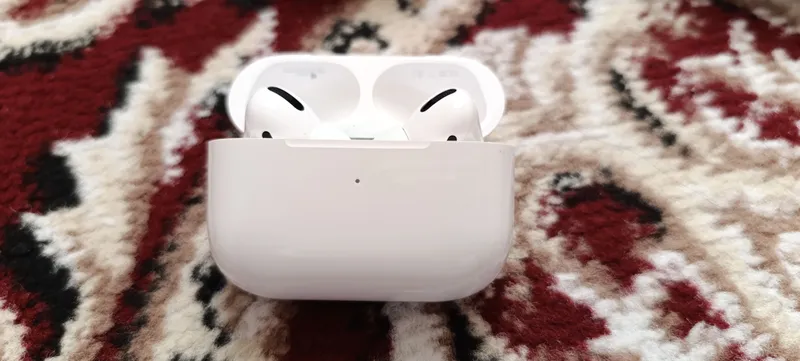airpods pro 4 airpods pro 4