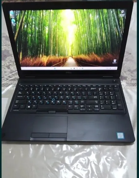 Dell ajoyib noutbuk 1 Dell ajoyib noutbuk 1