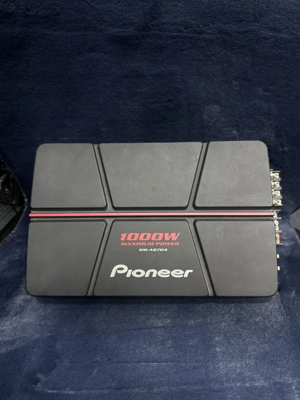 Pioneer 1000W 4-канальный 1 Pioneer 1000W 4-канальный 1