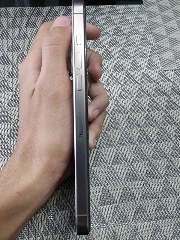 Iphone 16 pro max karobka ful 9 Iphone 16 pro max karobka ful 9