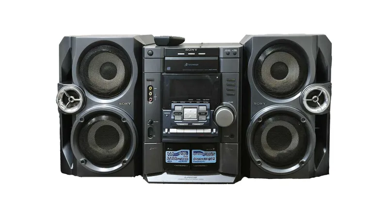 Продам музыкальный центр Sony HCD-DX50 в отличном состоянии