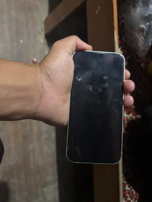 Iphone 12 3
