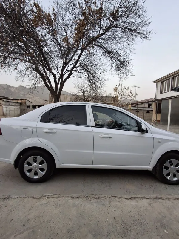 Chevrolet Nexsiya 3 — фото 3