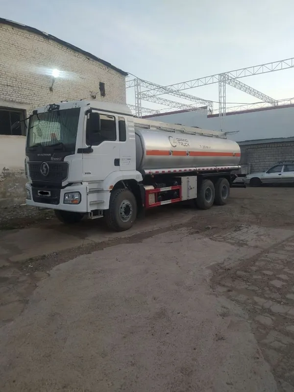 Shacman L 3000 Benzavoz