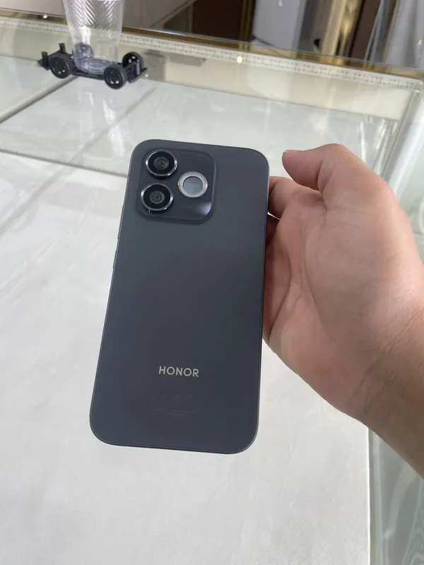 Honur 600 lite sotiladi 256 gb joyi noviy telefon — фото 1