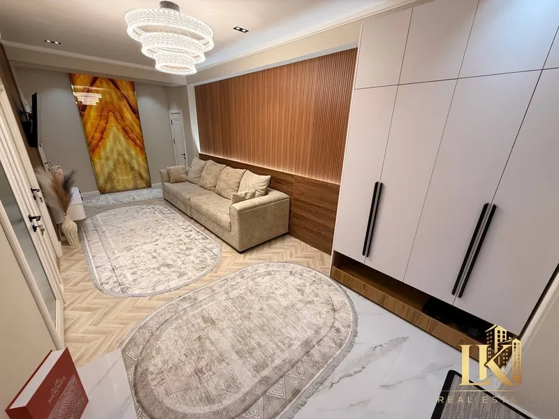 3-комнатная квартира 90 м² в ЖК City Mall (Яккасарайский район) — фото 1