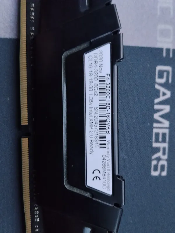 G.Skill Ripjaws V 8GB DDR4 3200 CL16 — фото 1