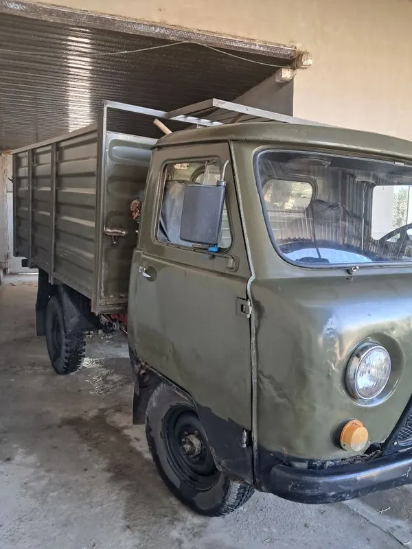 UAZ bartavoy yuk avtomobili — фото 2