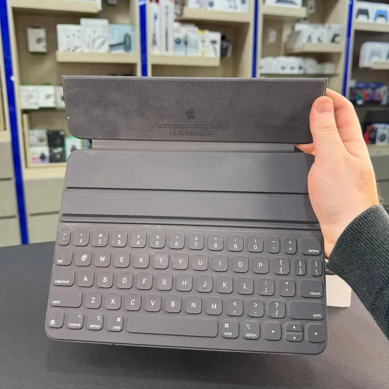 iPad Smart Folio Keyboard iPad Pro,Air 3 iPad Smart Folio Keyboard iPad Pro,Air 3