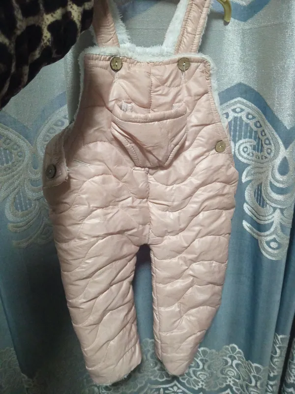 Bolalar uchun ajoyib kombinzoncha