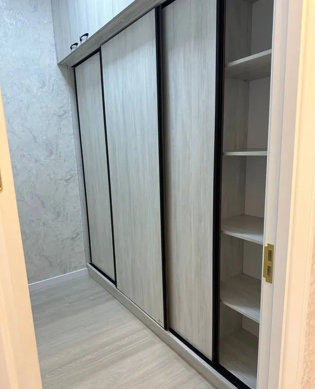 Продается 4х комнатная квартира, Гульбахоре 6