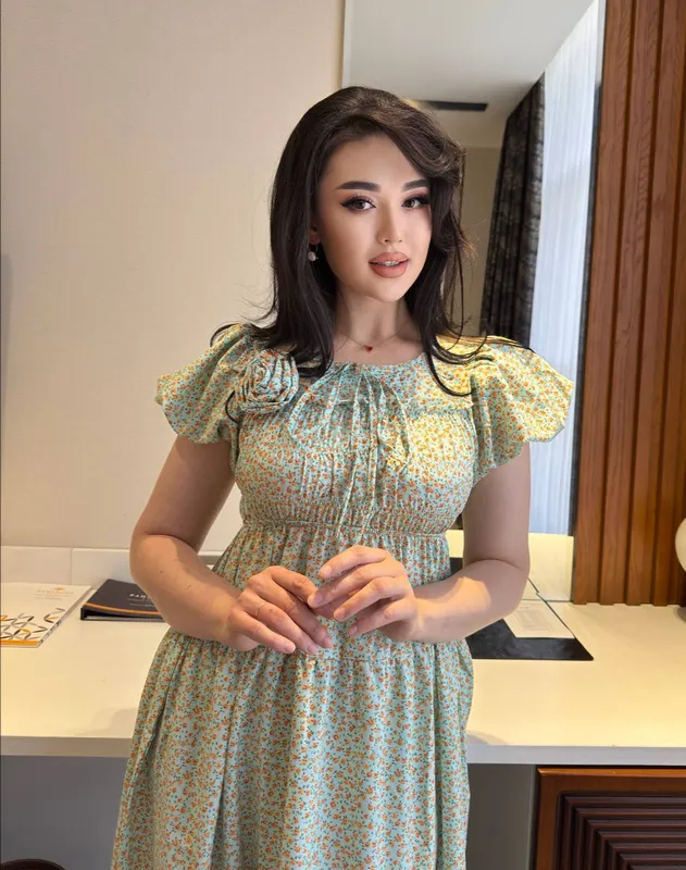 Lola Nafosat modeli