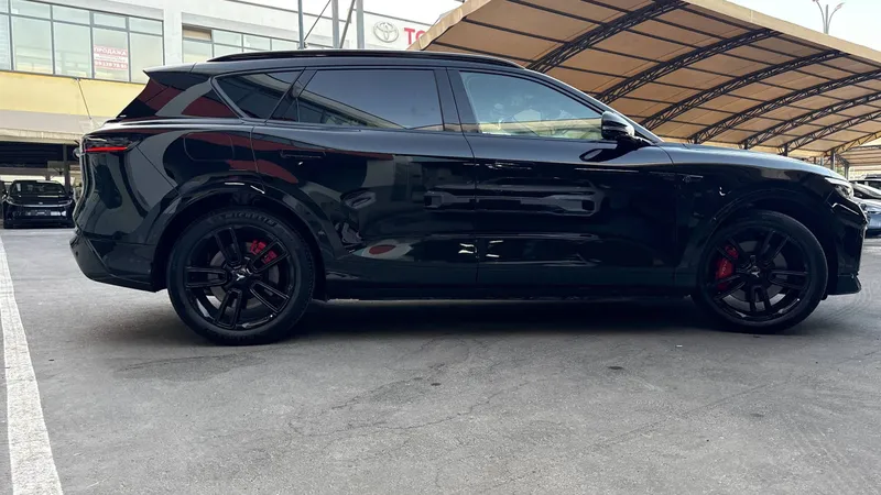 Voyah Free Hybrid (2026) — 1221 km masofa, Yangi Premium Krossover! 3 Voyah Free Hybrid (2026) — 1221 km masofa, Yangi Premium Krossover! 3