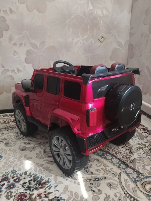 Детский автомобиль 2 Детский автомобиль 2