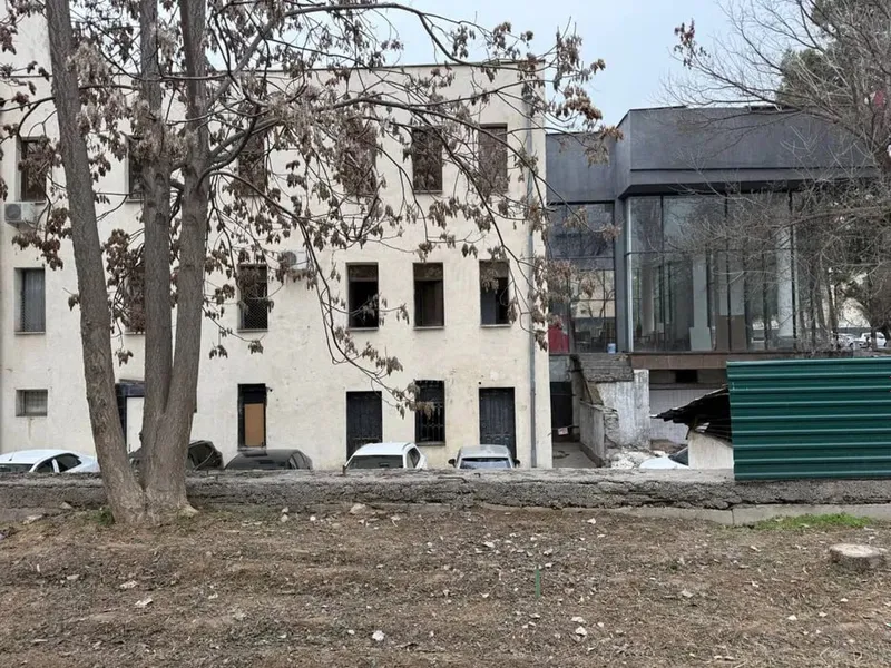 Аренда отдельно стоящего здания 500 кв.м, Мирзо-Улугбекский район, Ташкент — фото 1 Аренда отдельно стоящего здания 500 кв.м, Мирзо-Улугбекский район, Ташкент — фото 1