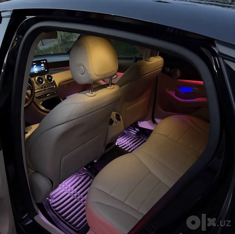 Mersedes Benz glc 300 4 Mersedes Benz glc 300 4