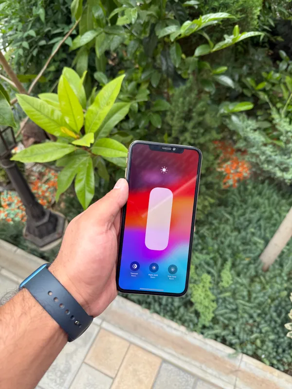 Iphone xs max ayfon xs max 64gb aybi yo face bor — фото 2 Iphone xs max ayfon xs max 64gb aybi yo face bor — фото 2