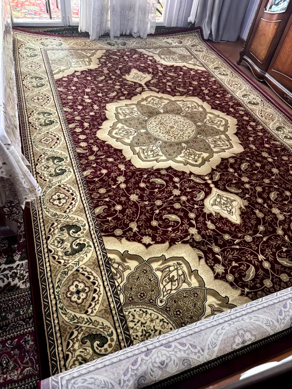 Янги Гилам 2.5×4 Hukmdor 2дона