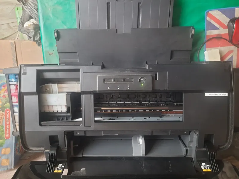 Epson L1800 цветной принтер — фото 2