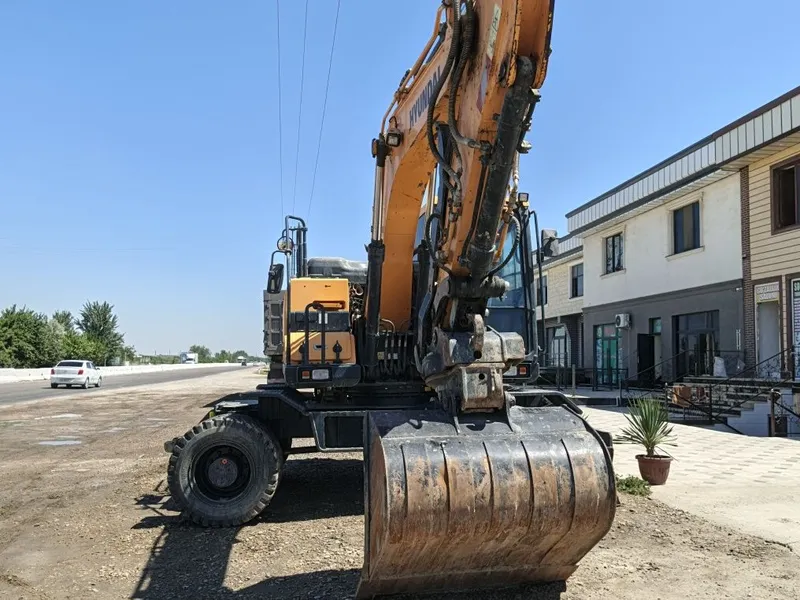 Excavator xizmati Buxoro bóylab 5 Excavator xizmati Buxoro bóylab 5
