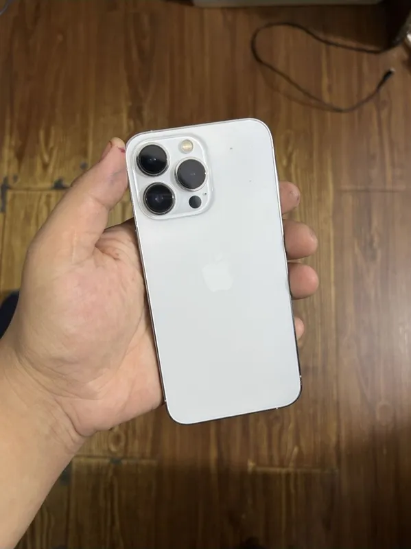 Iphone 13 pro dastafka bor 1