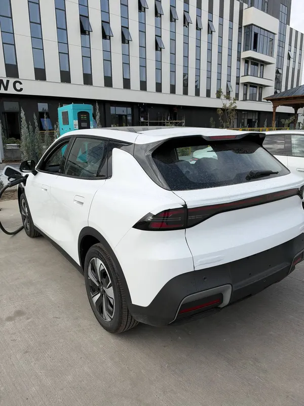 Changan Q05 4