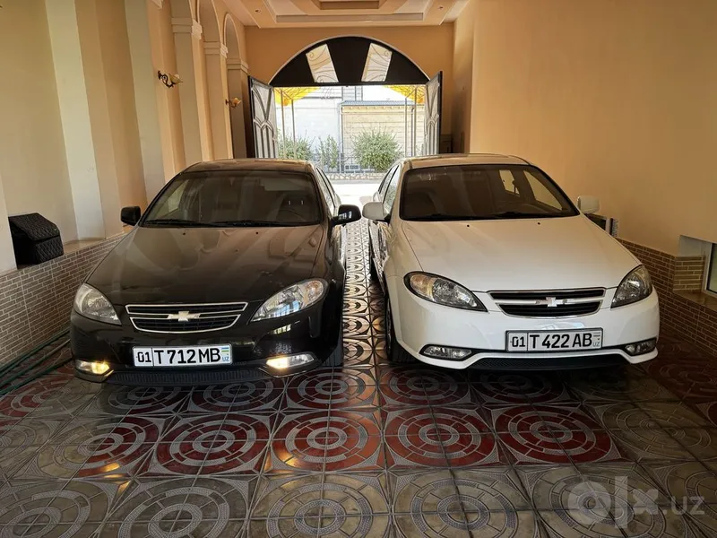 Chevrolet lacetti rangi qora 2020 yil 100 000 probeg kraskasi toza 2 Chevrolet lacetti rangi qora 2020 yil 100 000 probeg kraskasi toza 2