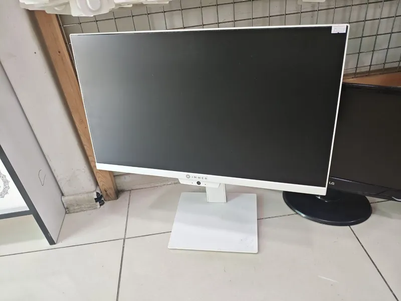 Kompyuter sotiladi 4 Kompyuter sotiladi 4