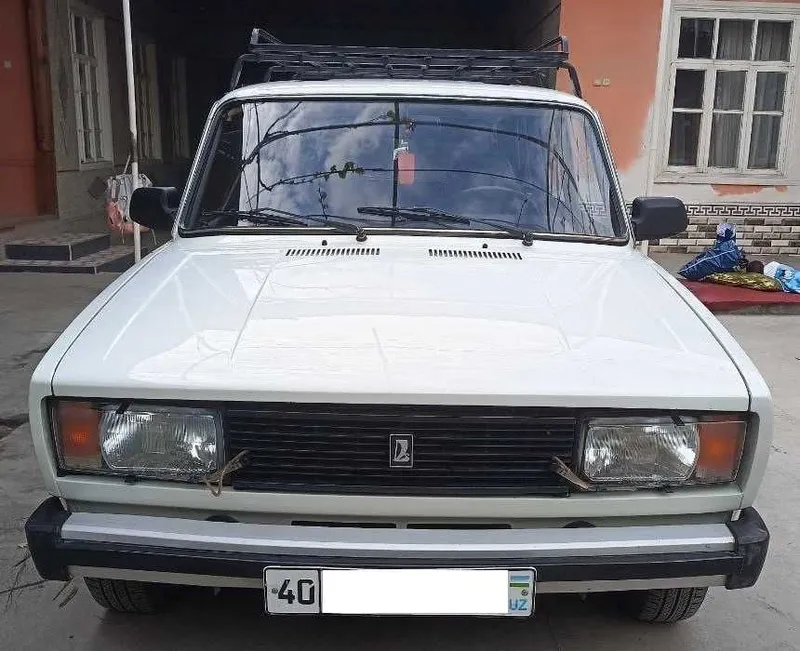 ВАЗ 2104 Нархи: 3.500$ га сотилади.