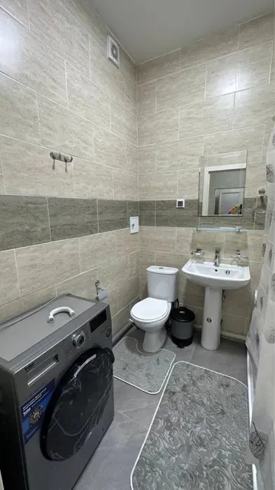 2 xonali kvartira, 65 m2, Yashnobod 7