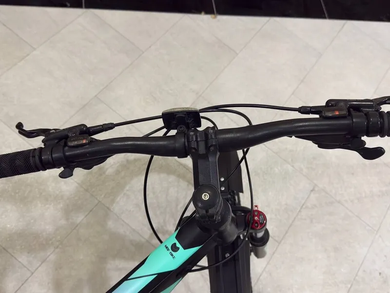 velosiped mbf bike aluminiy srochno sotiladi pul kerak 4 velosiped mbf bike aluminiy srochno sotiladi pul kerak 4
